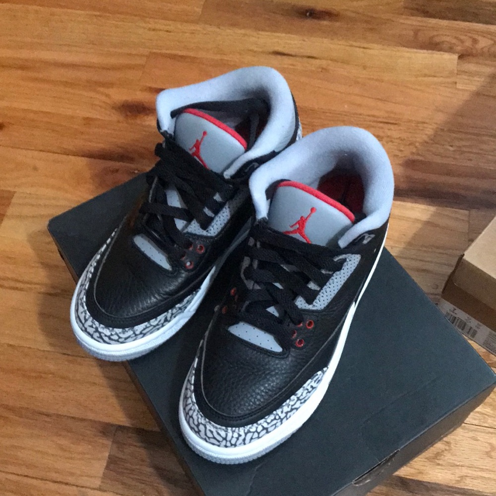 Air Jordan 3 cements 2018